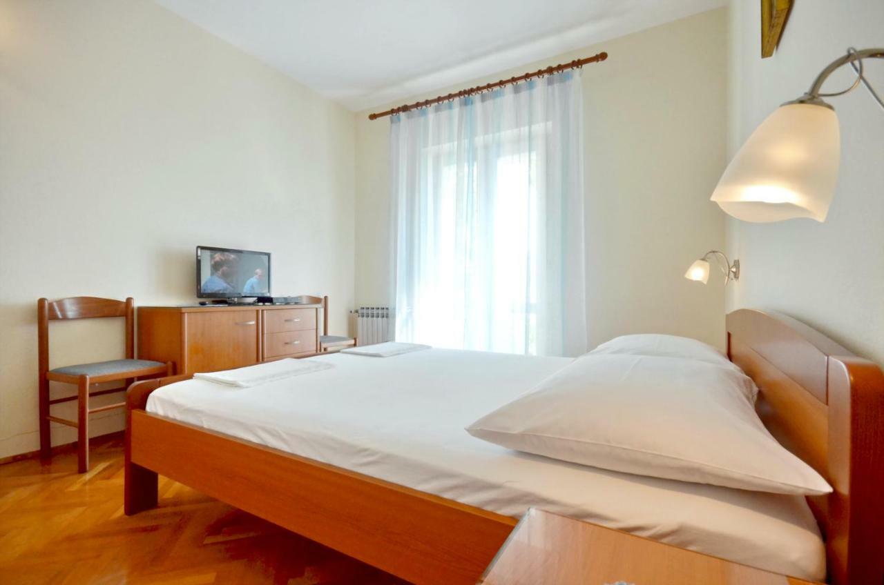 Apartment Danica Хвар Екстер'єр фото